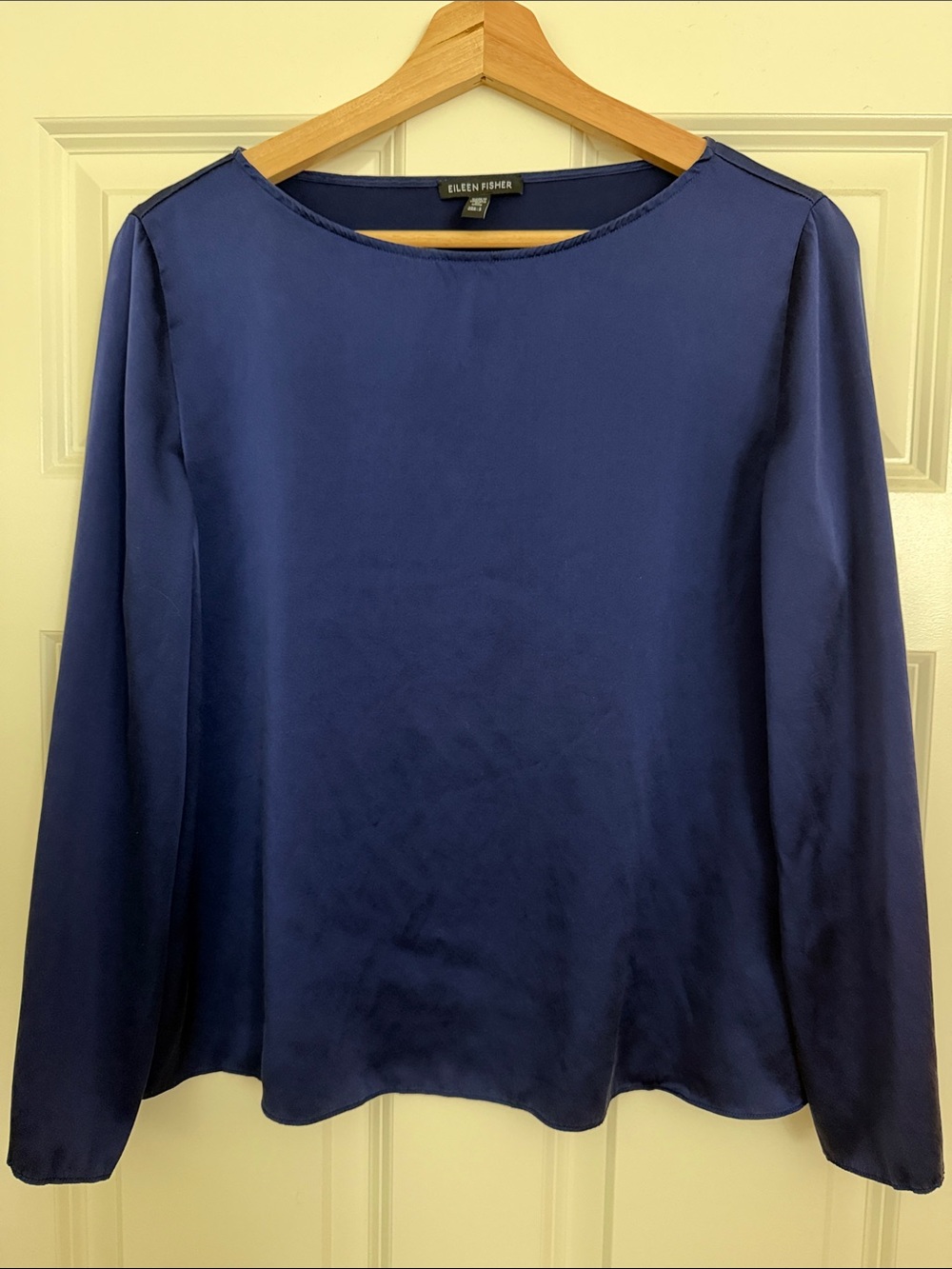 Eileen Fisher Elegant Silk Long Sleeve Blouse in Royal Blue Sapphire Size Small